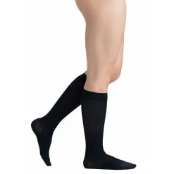 EvoNation Surgical Opaque 20-30 mmHg Knee Highs