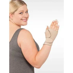 Juzo Reversa Hand Wrap