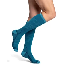 Sigvaris Motion Flow Tech Knee High 20-30 mmHg