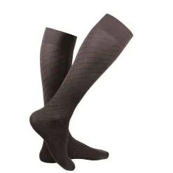 TRUFORM® Travel Series Knee High 15-20 mmHg